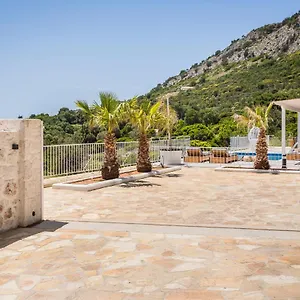 Saint Nicholas 3 , Skala (Kefalonia) Greece